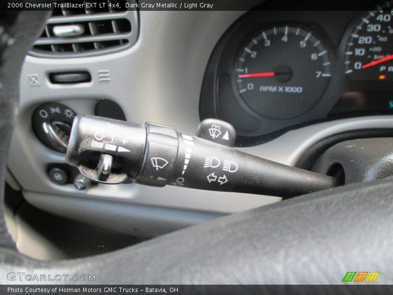 Dark Gray Metallic / Light Gray 2006 Chevrolet TrailBlazer EXT LT 4x4