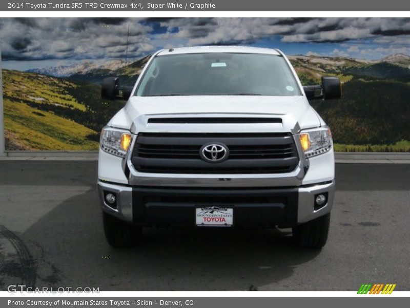 Super White / Graphite 2014 Toyota Tundra SR5 TRD Crewmax 4x4