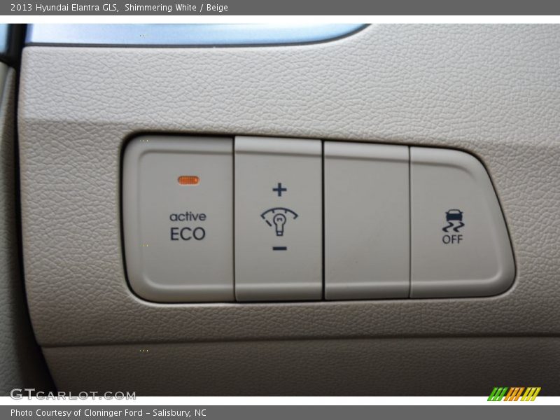 Shimmering White / Beige 2013 Hyundai Elantra GLS