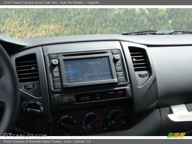 Silver Sky Metallic / Graphite 2014 Toyota Tacoma Access Cab 4x4