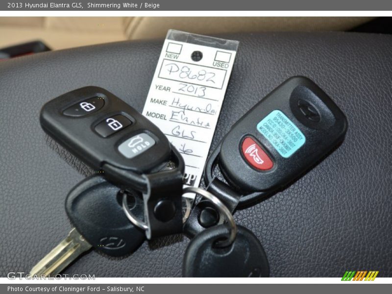 Shimmering White / Beige 2013 Hyundai Elantra GLS