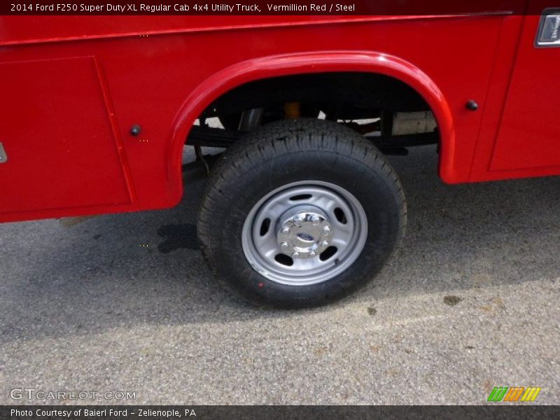  2014 F250 Super Duty XL Regular Cab 4x4 Utility Truck Wheel