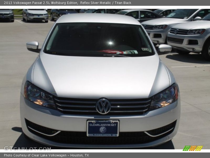 Reflex Silver Metallic / Titan Black 2013 Volkswagen Passat 2.5L Wolfsburg Edition