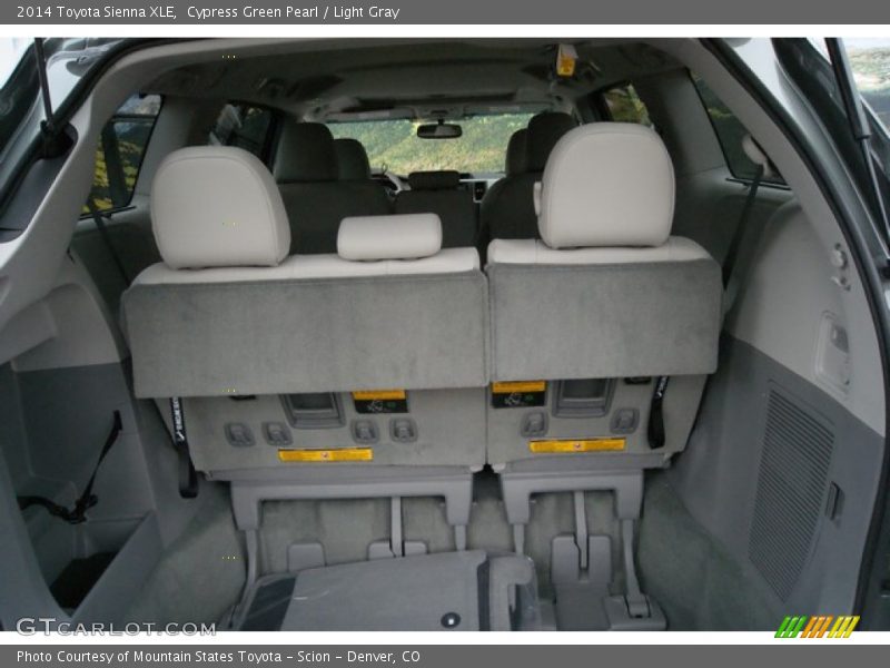Cypress Green Pearl / Light Gray 2014 Toyota Sienna XLE
