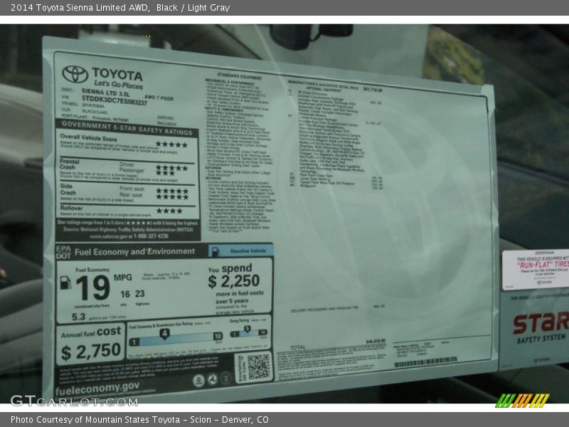 Black / Light Gray 2014 Toyota Sienna Limited AWD