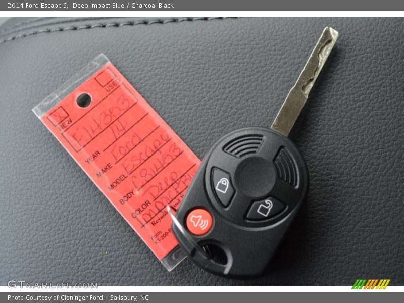 Deep Impact Blue / Charcoal Black 2014 Ford Escape S