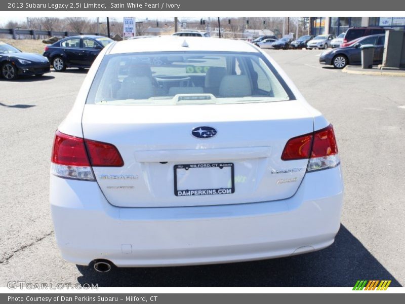 Satin White Pearl / Ivory 2013 Subaru Legacy 2.5i Limited