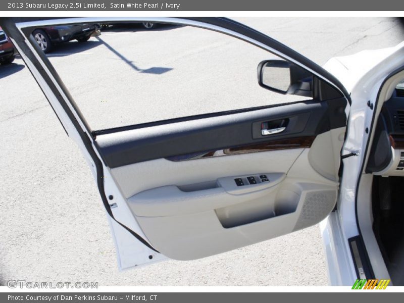 Satin White Pearl / Ivory 2013 Subaru Legacy 2.5i Limited