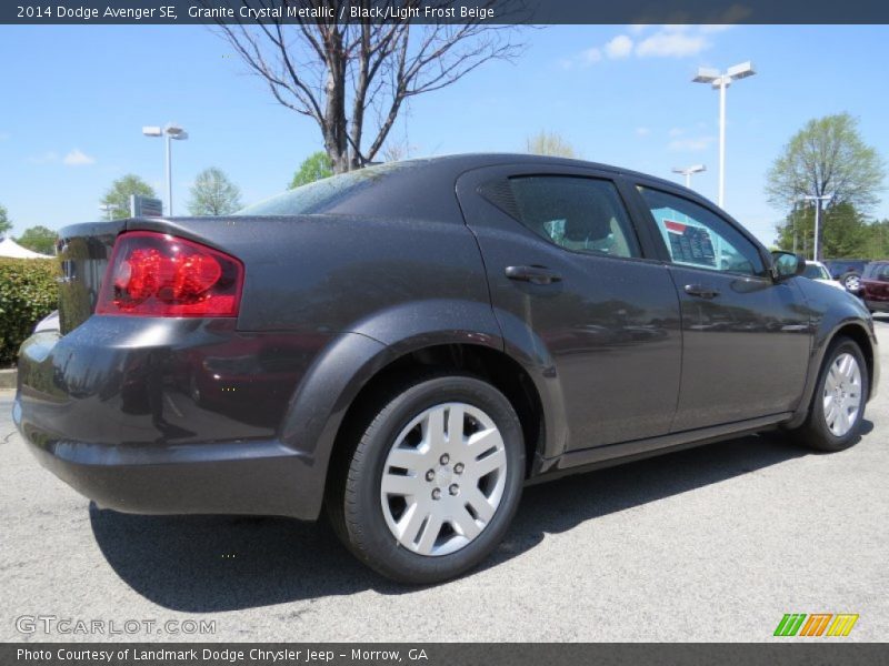 Granite Crystal Metallic / Black/Light Frost Beige 2014 Dodge Avenger SE