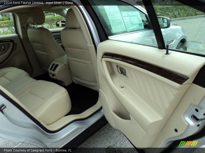 Ingot Silver / Dune 2014 Ford Taurus Limited