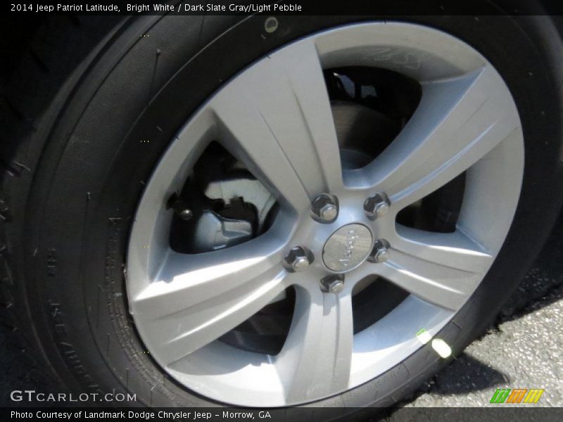 Bright White / Dark Slate Gray/Light Pebble 2014 Jeep Patriot Latitude