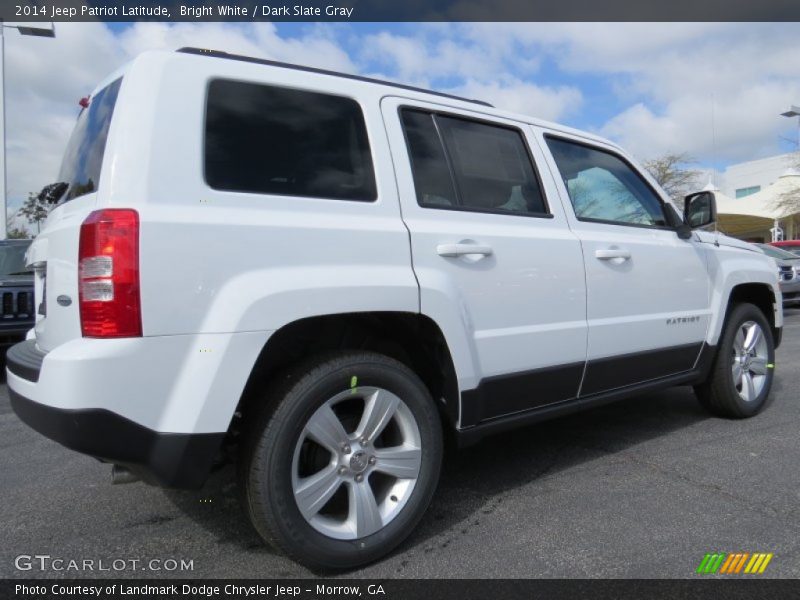 Bright White / Dark Slate Gray 2014 Jeep Patriot Latitude