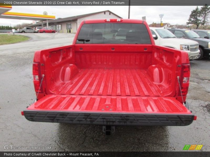 Victory Red / Dark Titanium 2009 Chevrolet Silverado 1500 LS Crew Cab 4x4