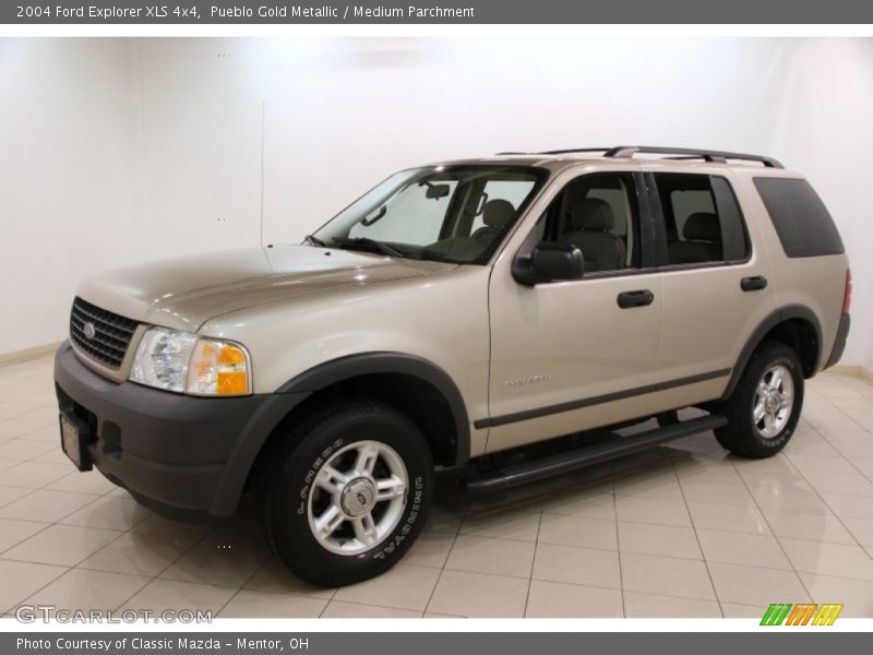 Pueblo Gold Metallic / Medium Parchment 2004 Ford Explorer XLS 4x4