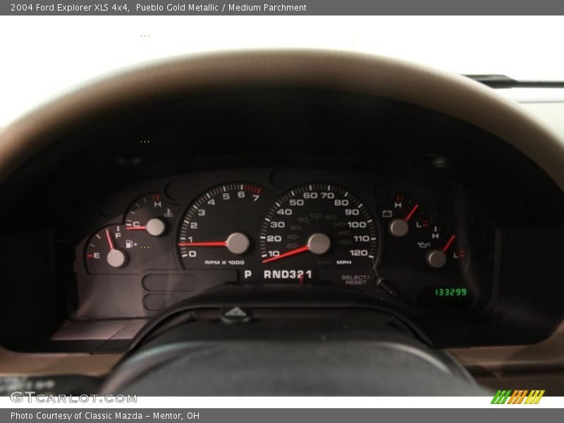 Pueblo Gold Metallic / Medium Parchment 2004 Ford Explorer XLS 4x4