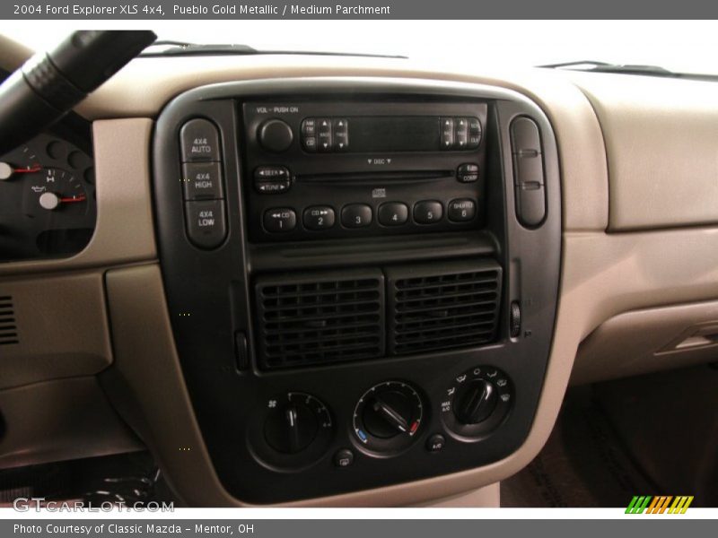 Pueblo Gold Metallic / Medium Parchment 2004 Ford Explorer XLS 4x4