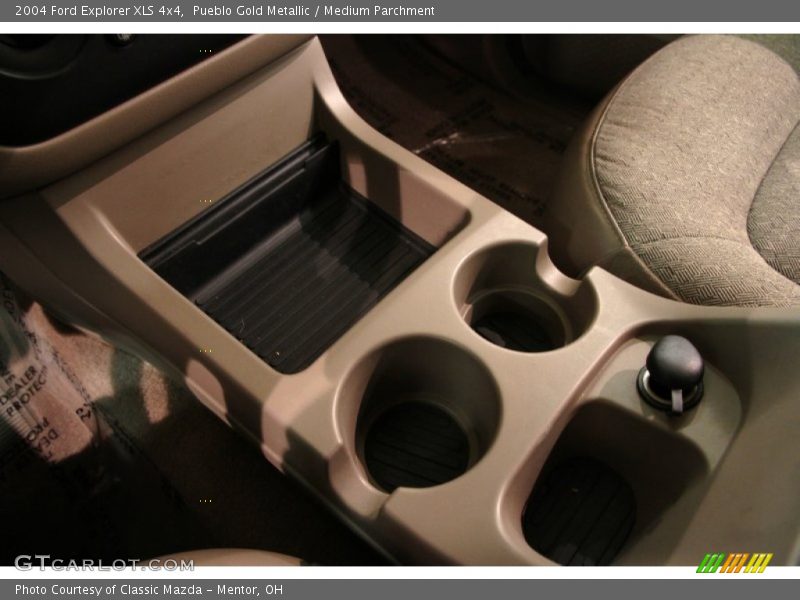 Pueblo Gold Metallic / Medium Parchment 2004 Ford Explorer XLS 4x4