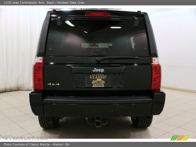 Black / Medium Slate Gray 2006 Jeep Commander 4x4