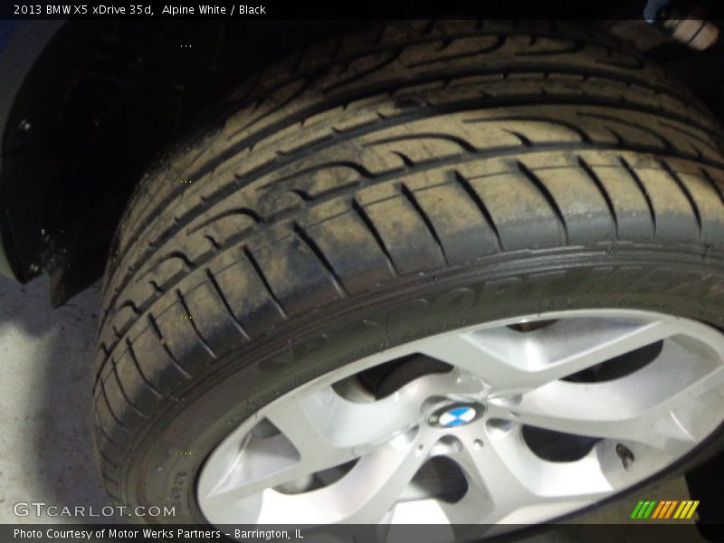 Alpine White / Black 2013 BMW X5 xDrive 35d