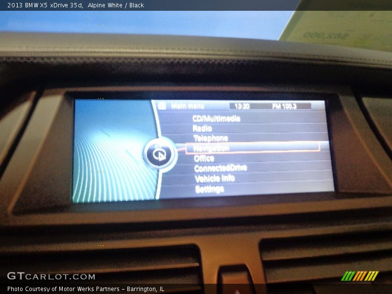 Alpine White / Black 2013 BMW X5 xDrive 35d