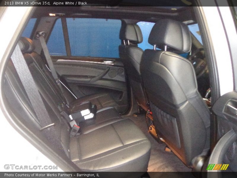 Alpine White / Black 2013 BMW X5 xDrive 35d