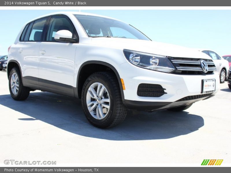 Candy White / Black 2014 Volkswagen Tiguan S
