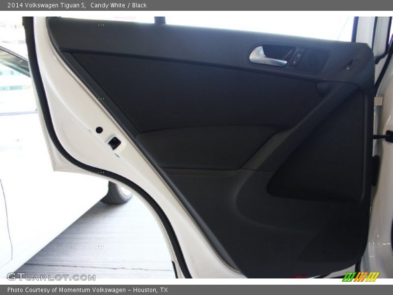 Candy White / Black 2014 Volkswagen Tiguan S