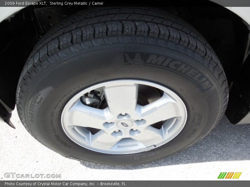 Sterling Grey Metallic / Camel 2009 Ford Escape XLT