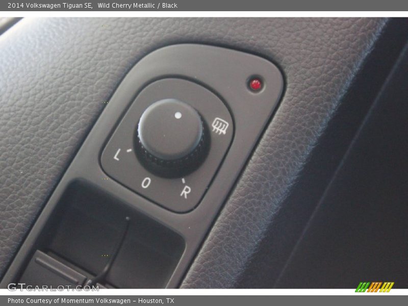 Wild Cherry Metallic / Black 2014 Volkswagen Tiguan SE
