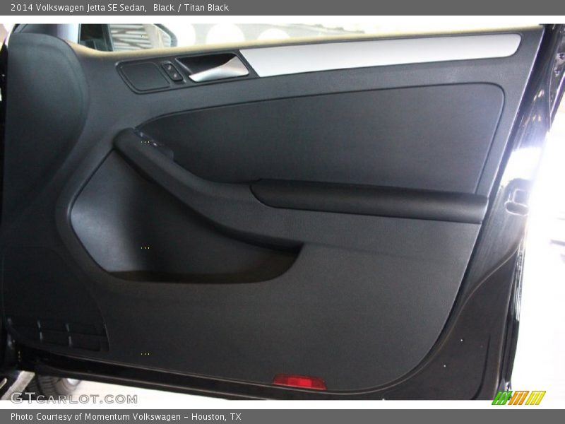 Black / Titan Black 2014 Volkswagen Jetta SE Sedan