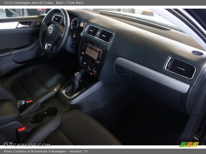 Black / Titan Black 2014 Volkswagen Jetta SE Sedan