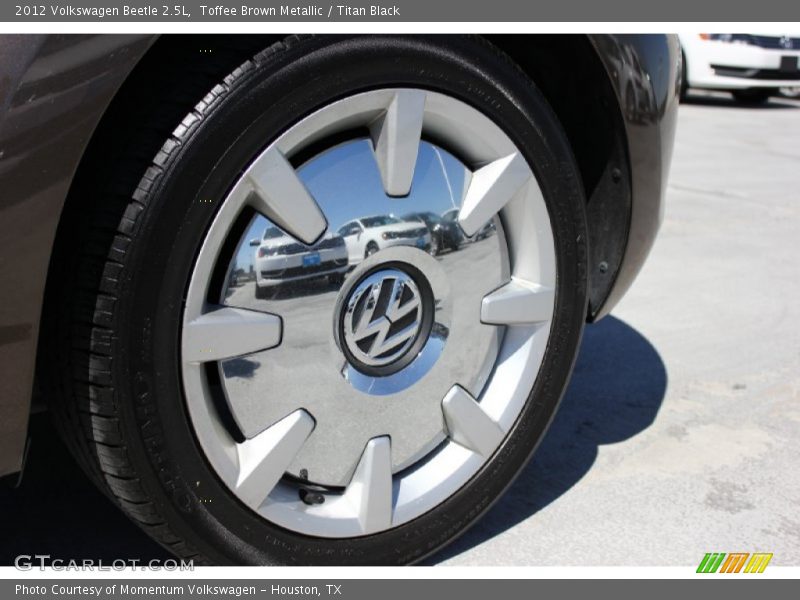 Toffee Brown Metallic / Titan Black 2012 Volkswagen Beetle 2.5L