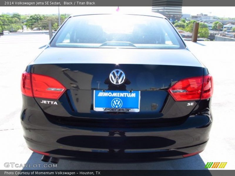 Black / Titan Black 2014 Volkswagen Jetta SE Sedan