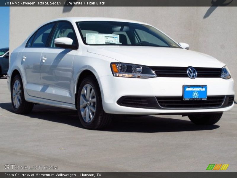 Pure White / Titan Black 2014 Volkswagen Jetta SE Sedan
