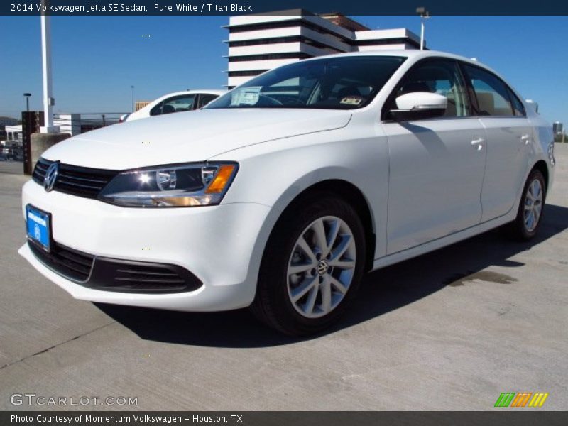 Pure White / Titan Black 2014 Volkswagen Jetta SE Sedan
