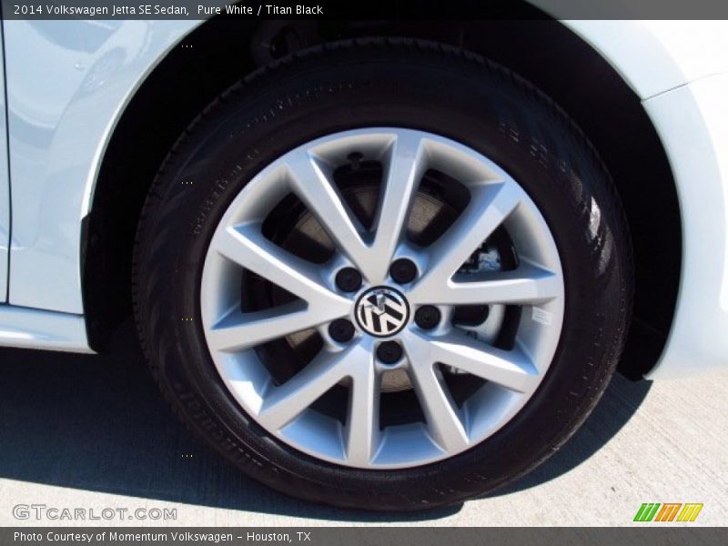 Pure White / Titan Black 2014 Volkswagen Jetta SE Sedan