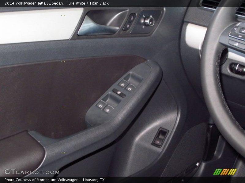 Pure White / Titan Black 2014 Volkswagen Jetta SE Sedan