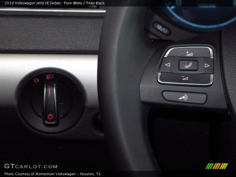 Pure White / Titan Black 2014 Volkswagen Jetta SE Sedan
