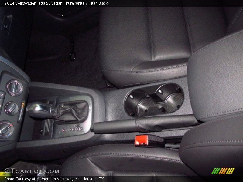 Pure White / Titan Black 2014 Volkswagen Jetta SE Sedan