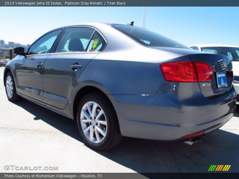 Platinum Gray Metallic / Titan Black 2014 Volkswagen Jetta SE Sedan