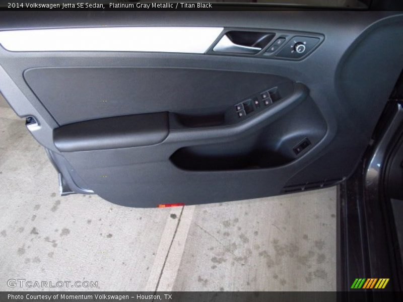 Platinum Gray Metallic / Titan Black 2014 Volkswagen Jetta SE Sedan
