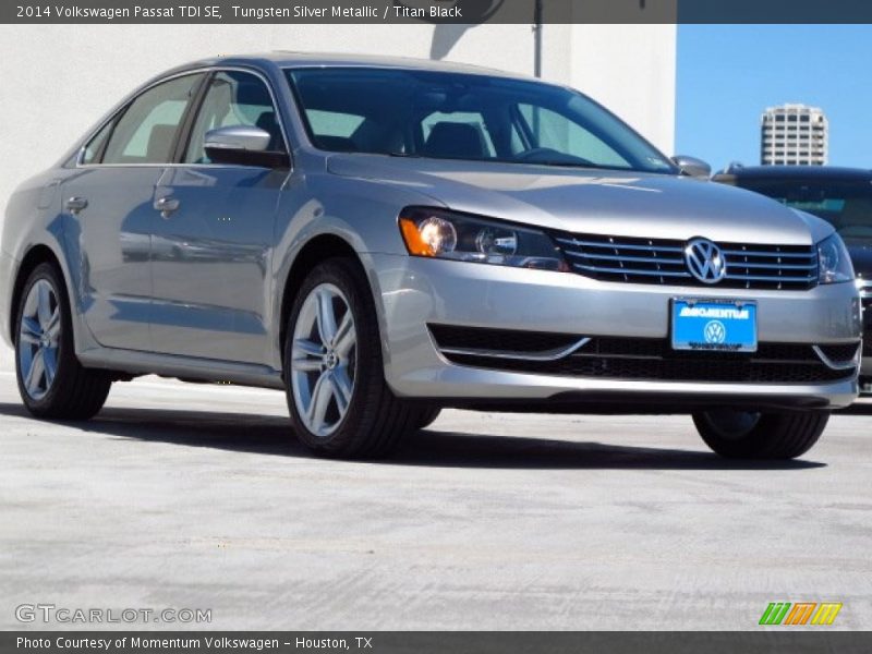 Tungsten Silver Metallic / Titan Black 2014 Volkswagen Passat TDI SE