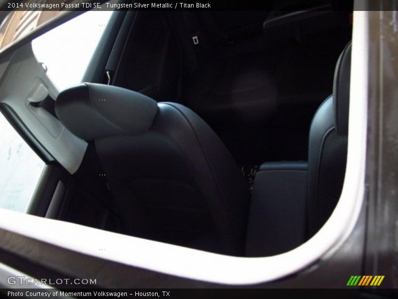Tungsten Silver Metallic / Titan Black 2014 Volkswagen Passat TDI SE