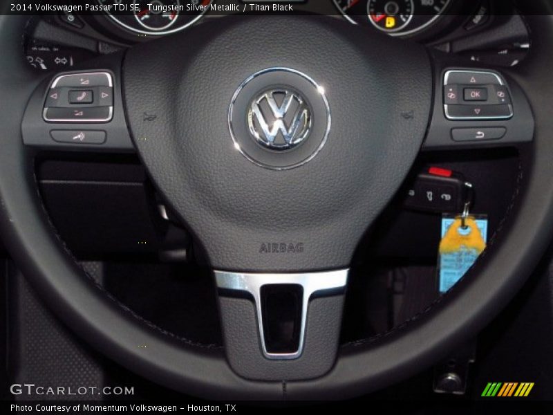 Tungsten Silver Metallic / Titan Black 2014 Volkswagen Passat TDI SE