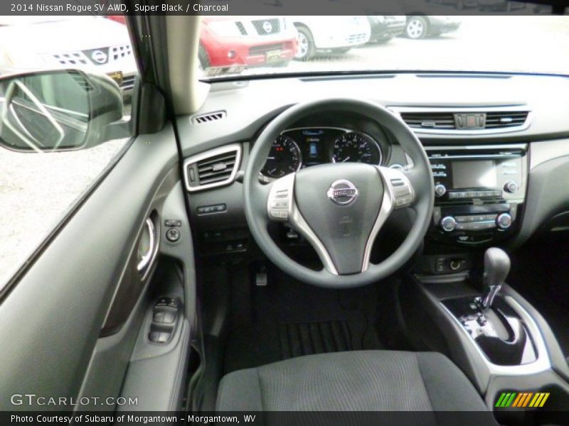 Super Black / Charcoal 2014 Nissan Rogue SV AWD