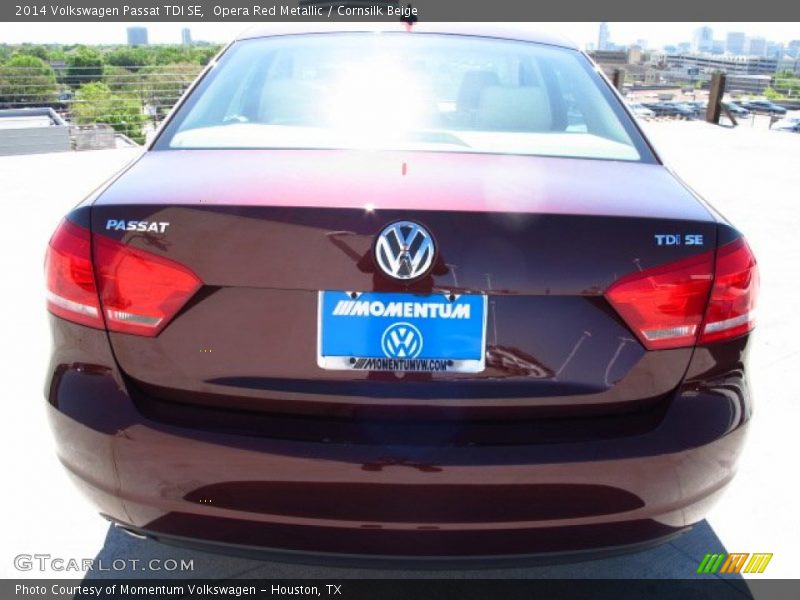 Opera Red Metallic / Cornsilk Beige 2014 Volkswagen Passat TDI SE