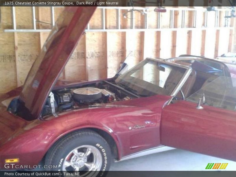 Dark Red / Light Neutral 1975 Chevrolet Corvette Stingray Coupe