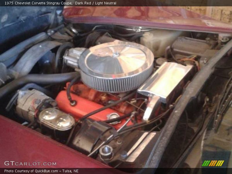 Dark Red / Light Neutral 1975 Chevrolet Corvette Stingray Coupe