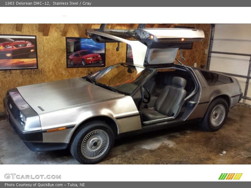 Front 3/4 View of 1983 DMC-12 