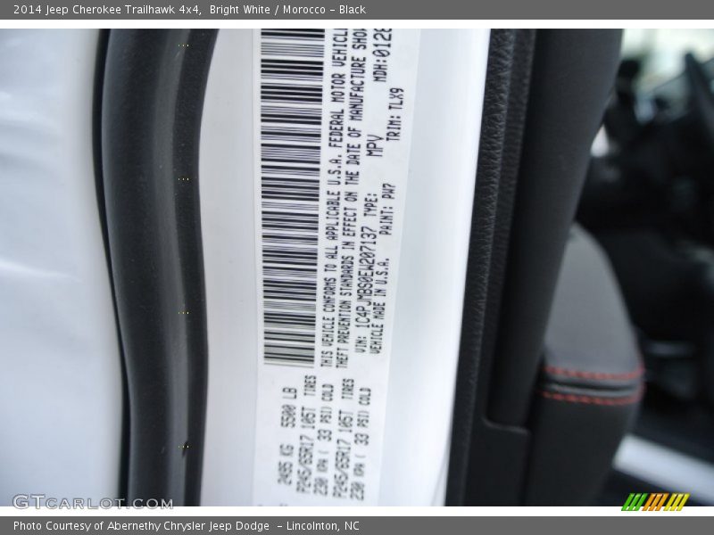 Bright White / Morocco - Black 2014 Jeep Cherokee Trailhawk 4x4